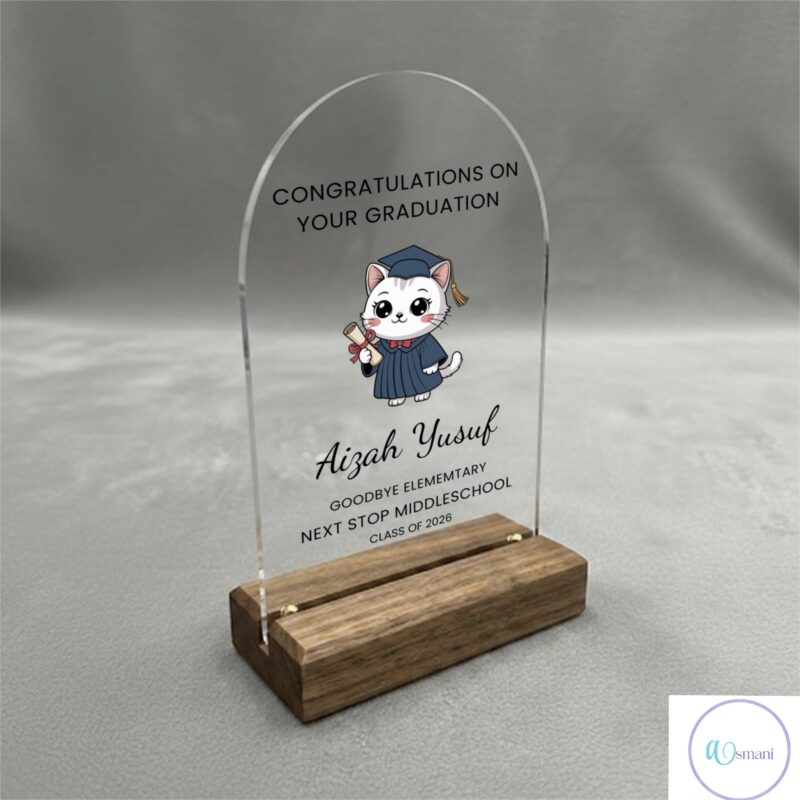 Personalized Kindergarten & Elementary Graduation Sign – Cute Cartoon Cat Acrylic Keepsake